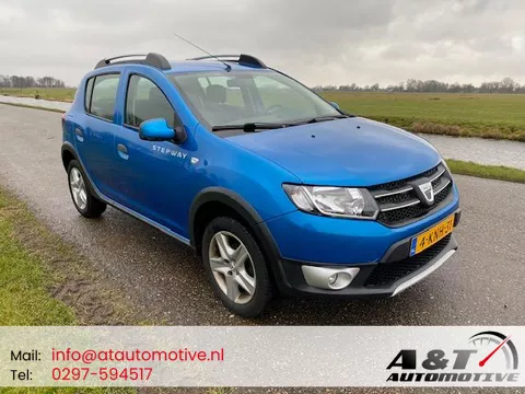 Dacia Sandero 0.9 TCe Stepway Laur&eacute;ate airco navi 2013 Airco/Navi/2013