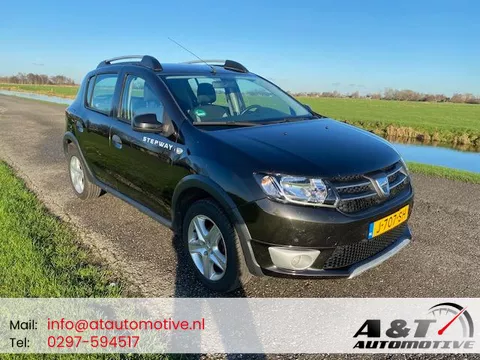 Dacia Sandero 0.9 TCe Stepway Laur&eacute;ate Airco/80dkm/navigatie/2013/trekhaak/