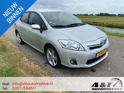 Toyota Auris 1.8 Full Hybrid Executive 2011 229.000 km